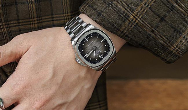 美度表盘生锈解决方法是什么